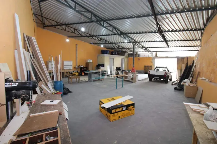 Casa Comercial à venda, Nova Granada - Belo Horizonte/MG