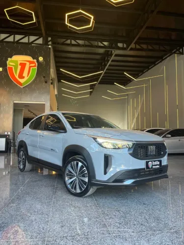 Fiat Fastback Audace 1.0Turbo (Aut) 2024/25. Apenas 28 mil km rodados. Único proprietário.