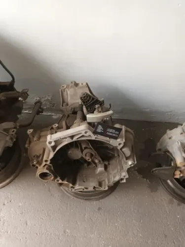 Caixa de cambio para  Uno 1996 Fiasa