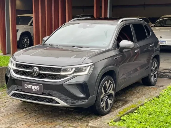 Taos Highline 1.4 250TSI Flex 2024 c/ Teto Panorâmico