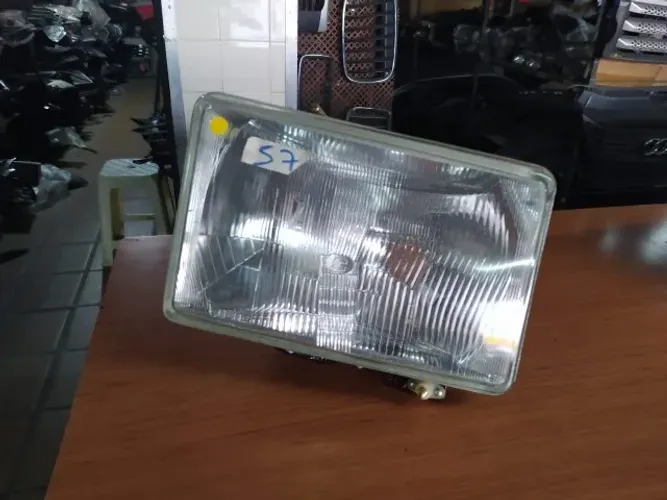 Farol Le Corcel 2 Del Rey 78/84 Pampa 84/89 Cibie