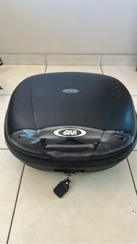 Baú Central Givi 45L + suporte completo NC750 2022 a 2025