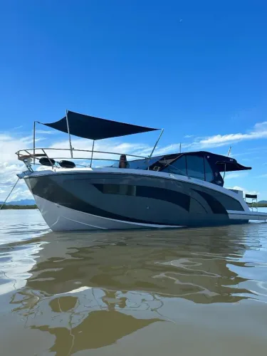 Triton 38 Flyer HT ano 2023 com 2 X 350 Hp - nao Phantom Schaefer NX solara