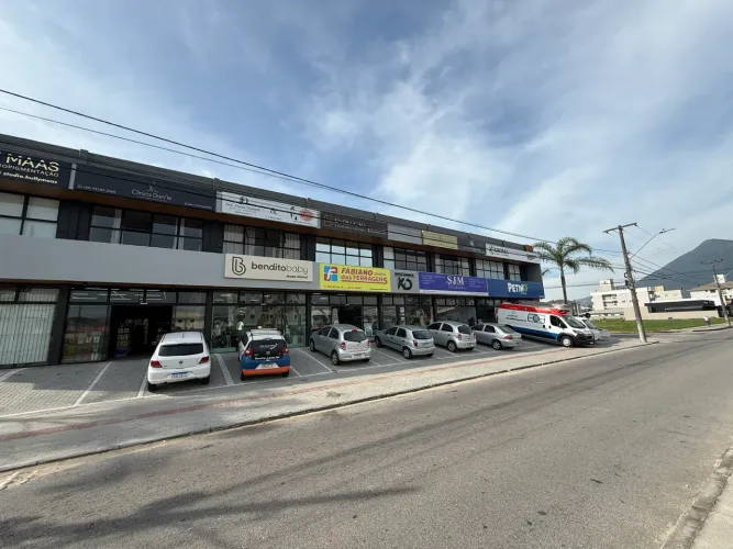 Alugo Sala / Escritório Avenida Nova Palhoça 