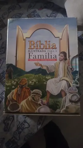 Bíblia Ilustrada para a Família