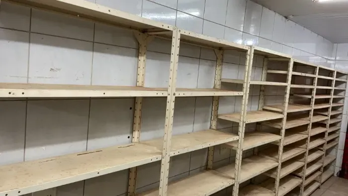 Prateleira Pandin aço Varias