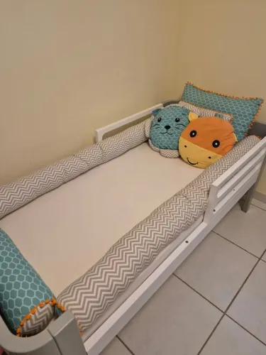 Berço BO evolutivo 4 em 1 branco e cinza