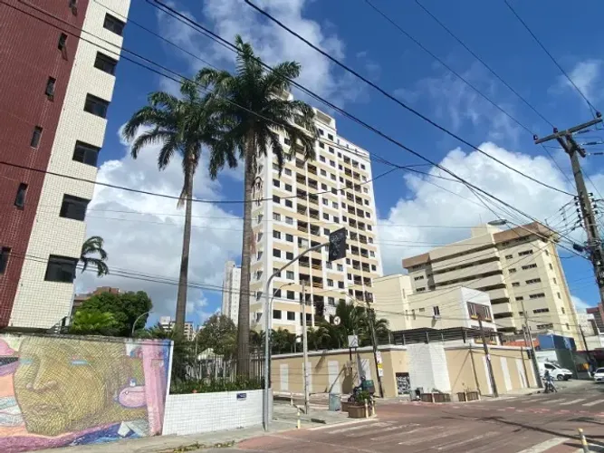 FIXO OU TEMPORADA, 100% MOBILIADO, 2 SUÍTES, AR SPLIT, VARANDA, GARAGEM, PROX. A BEIRAMAR