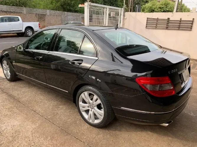 Mercedes-Benz C-200 CGI Avantgarde 1.8 16V 184cv Aut. 2011