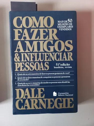 Como fazer amigos e influenciar pessoas
