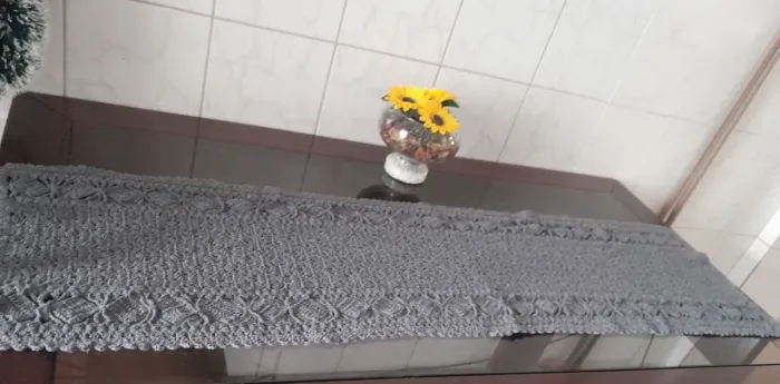 Trilho de mesa de crochê 