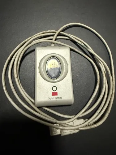 Leitor biométrico Digital Persona
