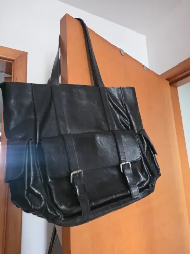 Bolsa de couro preta