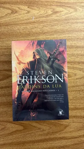 O Livro Malazano dos Caídos Volumes 1 e 2