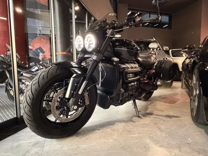 Triumph Rocket iii r black edition 2500cc 2025