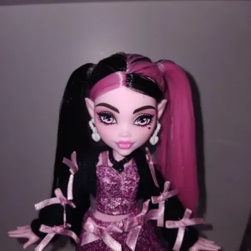 Boneca Draculaura Core Refresh 2 Monster High G3