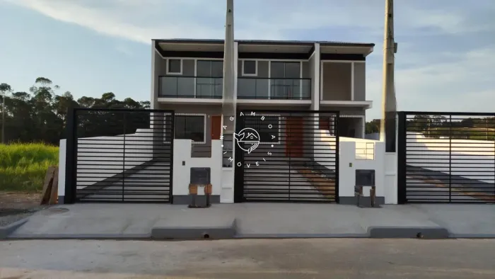 Sobrados na Planta com 2 suítes, e Localização Privilegiada Nova São José 1