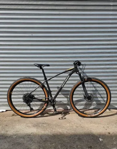 Mtb aro 29 rockrider st 540 mesma geometria da Oggi 7.3