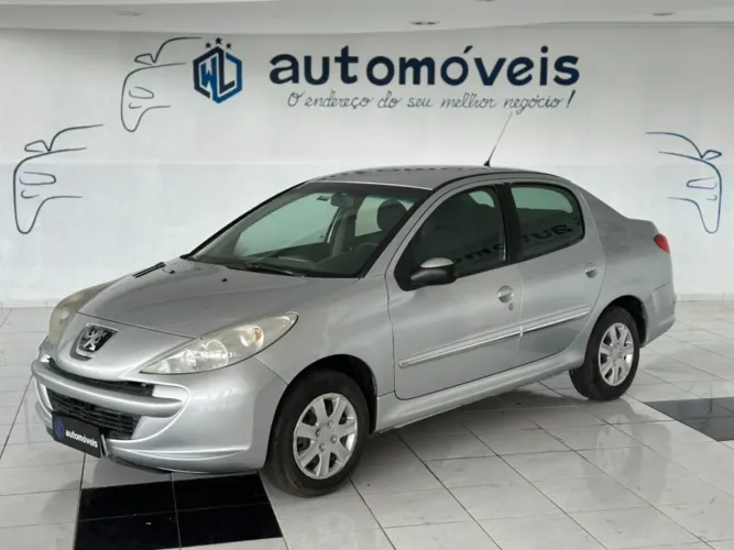 Peugeot 207 Sedan Active 1.4 Flex 8V 4P 2014