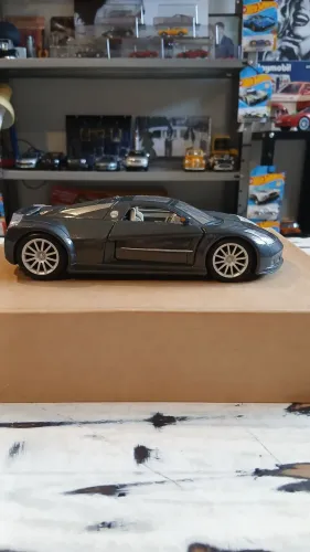 Chrysler ME Four Twelve. Escala 1:24. Da Maisto