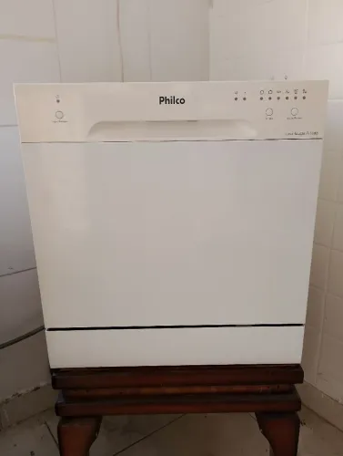 LAVA LOUÇAS PHILCO PLL08B - 127 V - 8 SERVICOS