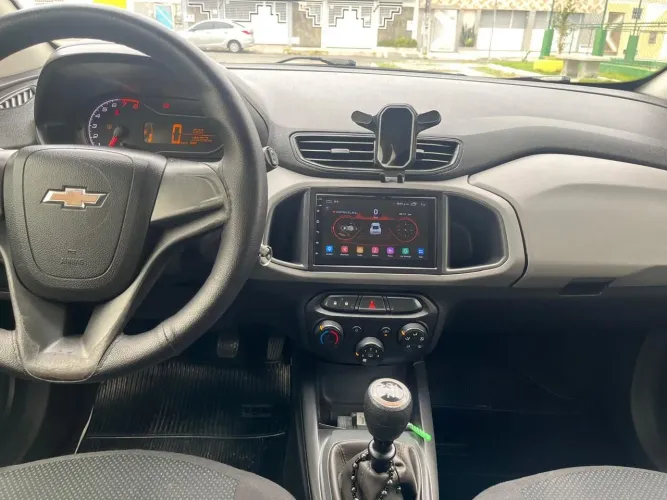 Chevrolet Onix JOY Hatch 1.0 8V Flex Mec. 4P 2017