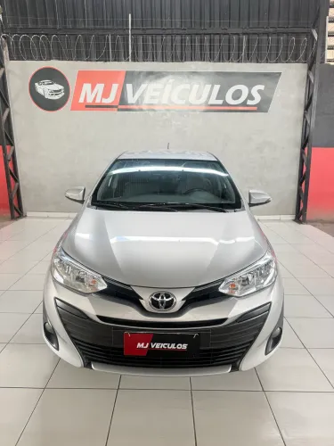 Toyota Yaris XS Connect Sedan 1.5 Flex 16V AUT 2021