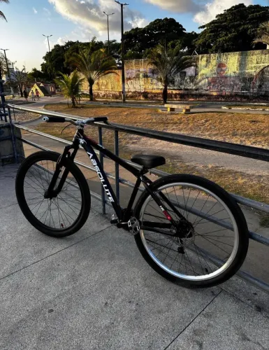 Bicicleta Absolute Nero 5