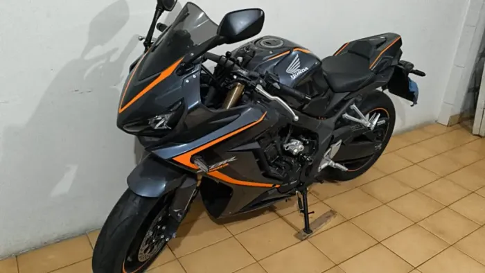 CBR650R 2021 CINZA