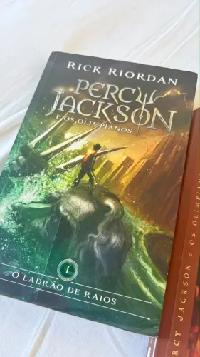 Livros percy jackson
