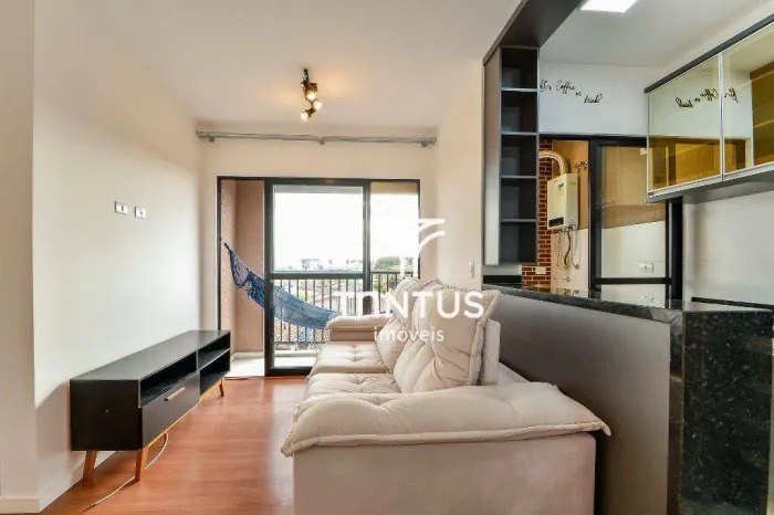 Apartamento com 2 dormitórios para alugar, 48 m² por R$ 2.300/mês - Capão da Imbuia - Curi