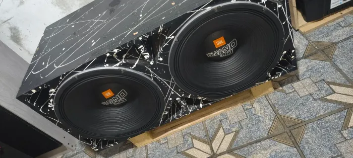 Alto falante 18 polegadas JBL Vulcano 3.0