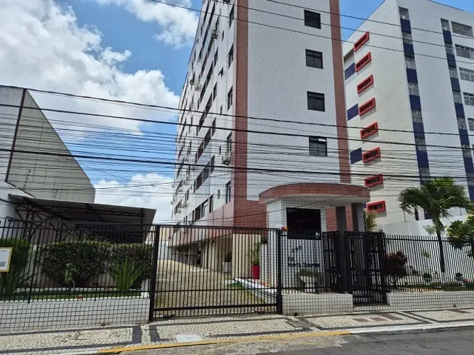 APTO para vender na cidade de FORTALEZA-CE