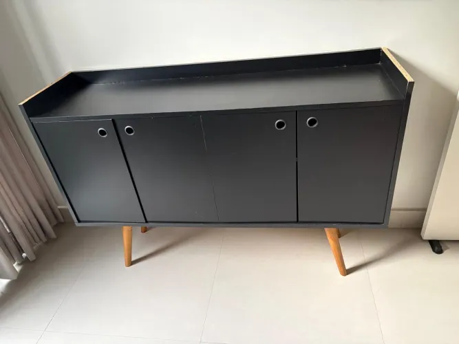 Buffet/Aparador retrô preto 4 portas