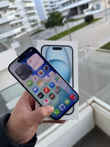 iPhone 15