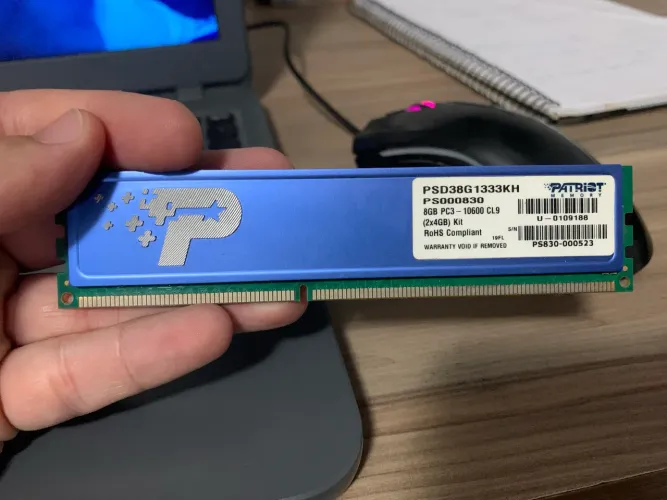 Memória RAM 4GB 1333MHZ