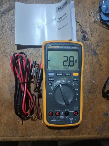 Fluke 17B + novo.