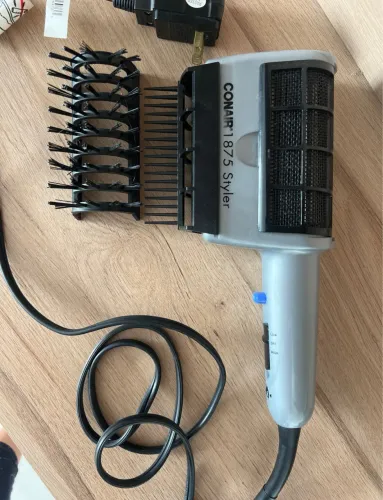 Secador Conair 1875 Styles