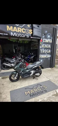 HONDA ADV 150 2024 (IMPECÁVEL)