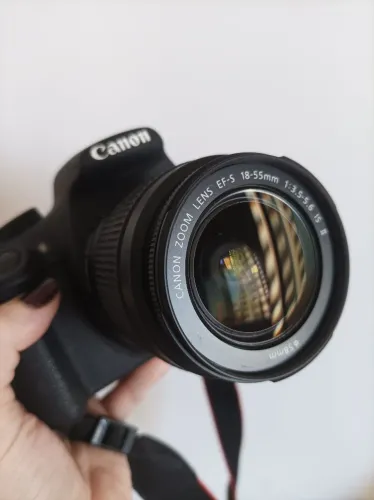 CÂMERA CANON T5 (Seminova)