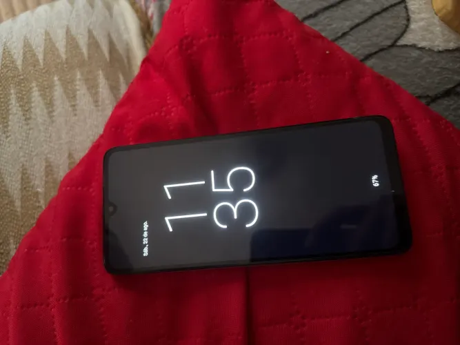 Moto g06 completo novinho