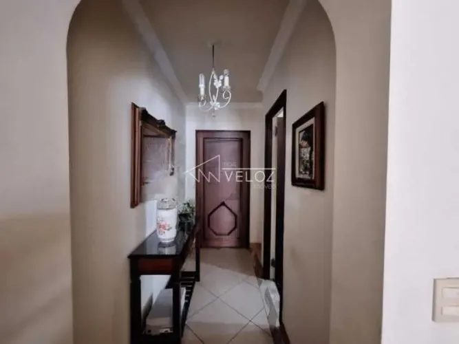 Apartamento - / Residencial / Cosme Velho