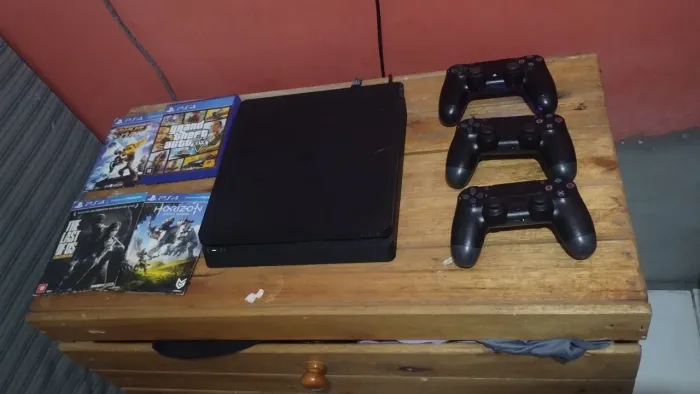 PlayStation 4