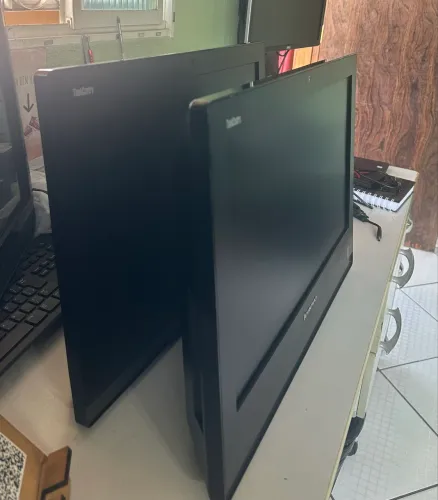 All in one Lenovo i5 de quarta geração