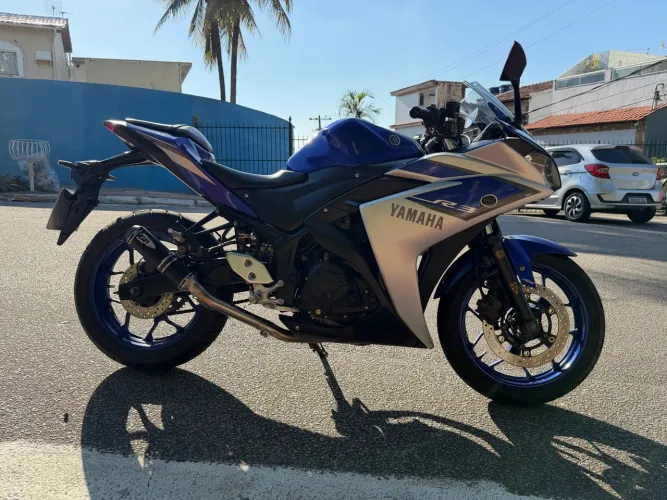 Yamaha yzf 321