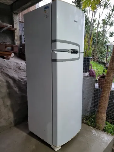 Geladeira Consul Frost Free CRM35NBBNA 275L Branca - Funcionando 100%
