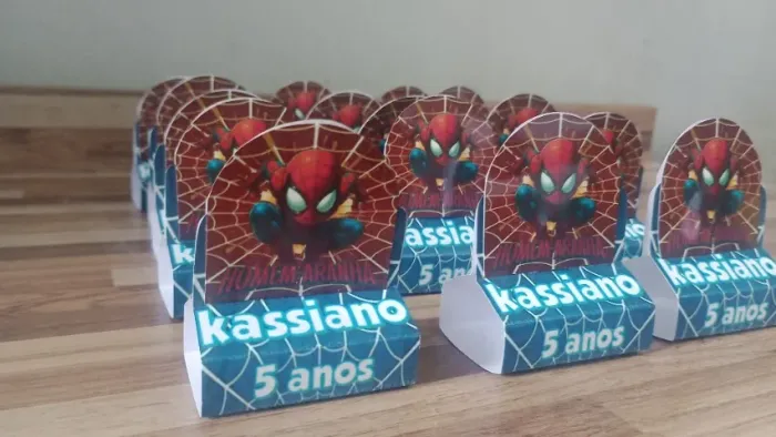 Porta Bis duplo personalizado com 35 unidades no tema : O homem aranha baby