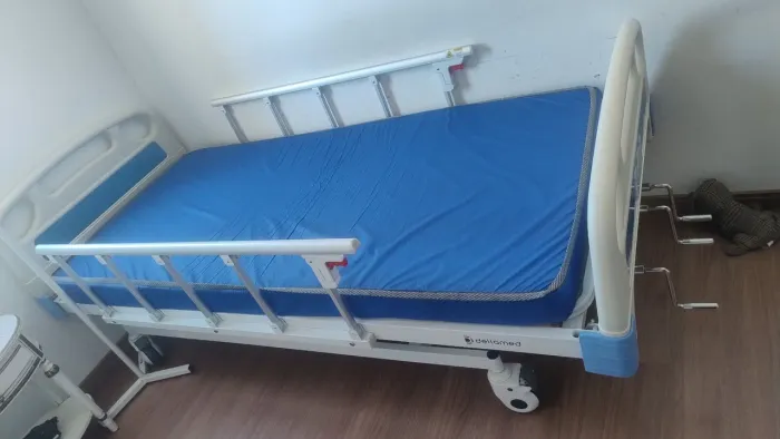 Cama hospitalar 