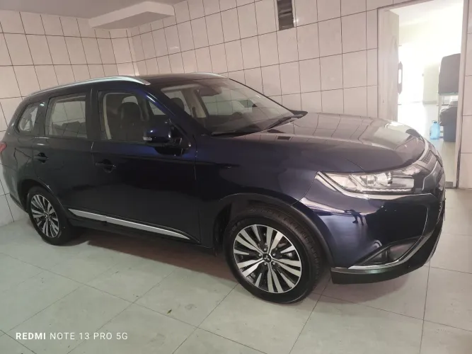 Mitsubishi Outlander HPE 2.0 16V 5P Aut. 2022