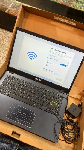 Notebook asus e410m (na caixa)